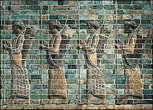 Immortal Persian guard, glazed brick Frieze of Archers found in Darius the Greats palace in Susa, now in the Louvre, Paris.